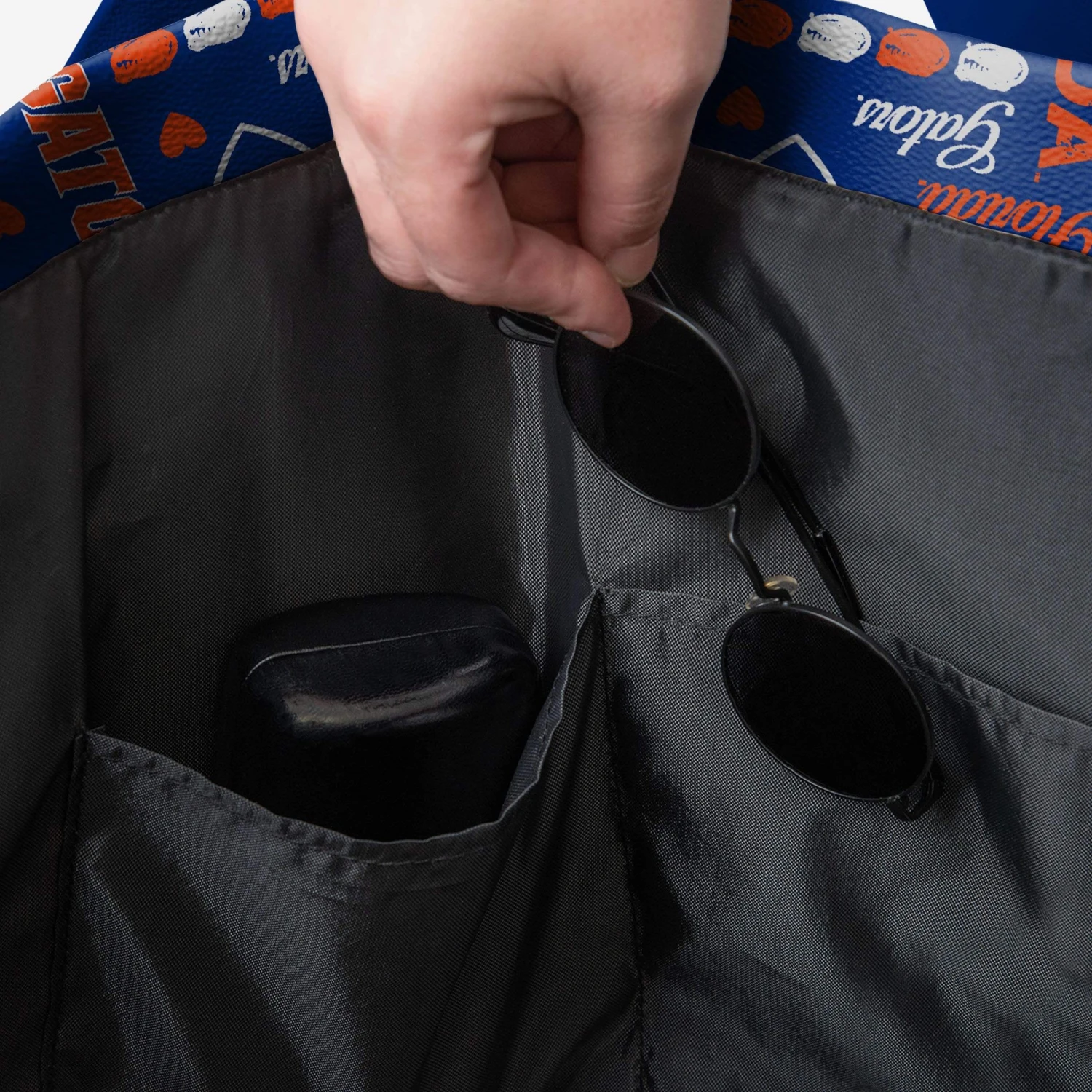 FOCO Florida Gators Logo Love Tote Bag 6 FOCO Florida Gators Logo Love Tote Bag - Image 4