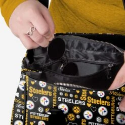 FOCO Pittsburgh Steelers Logo Love Purse -FOCO Shop BGNFLTLEPURPS g3
