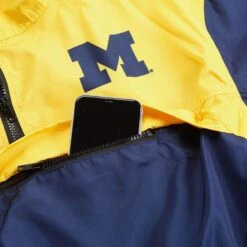 FOCO Michigan Wolverines Womens Winning Play Windbreaker -FOCO Shop HDWMNCWBCBMI g3