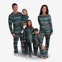 FOCO Jacksonville Jaguars Family Holiday Pajamas 5 FOCO Jacksonville Jaguars Family Holiday Pajamas -FOCO Shop JJ g3
