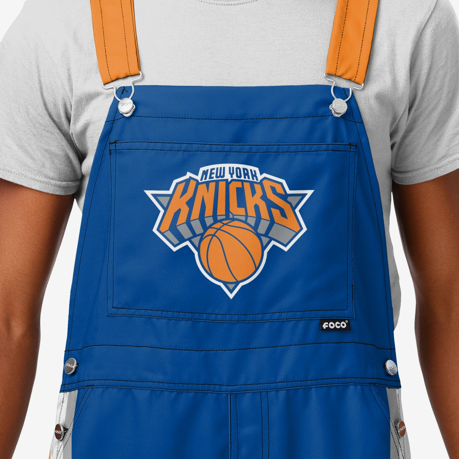 FOCO New York Knicks Mens Team Stripe Bib Overalls 5 FOCO New York Knicks Mens Team Stripe Bib Overalls - Image 3