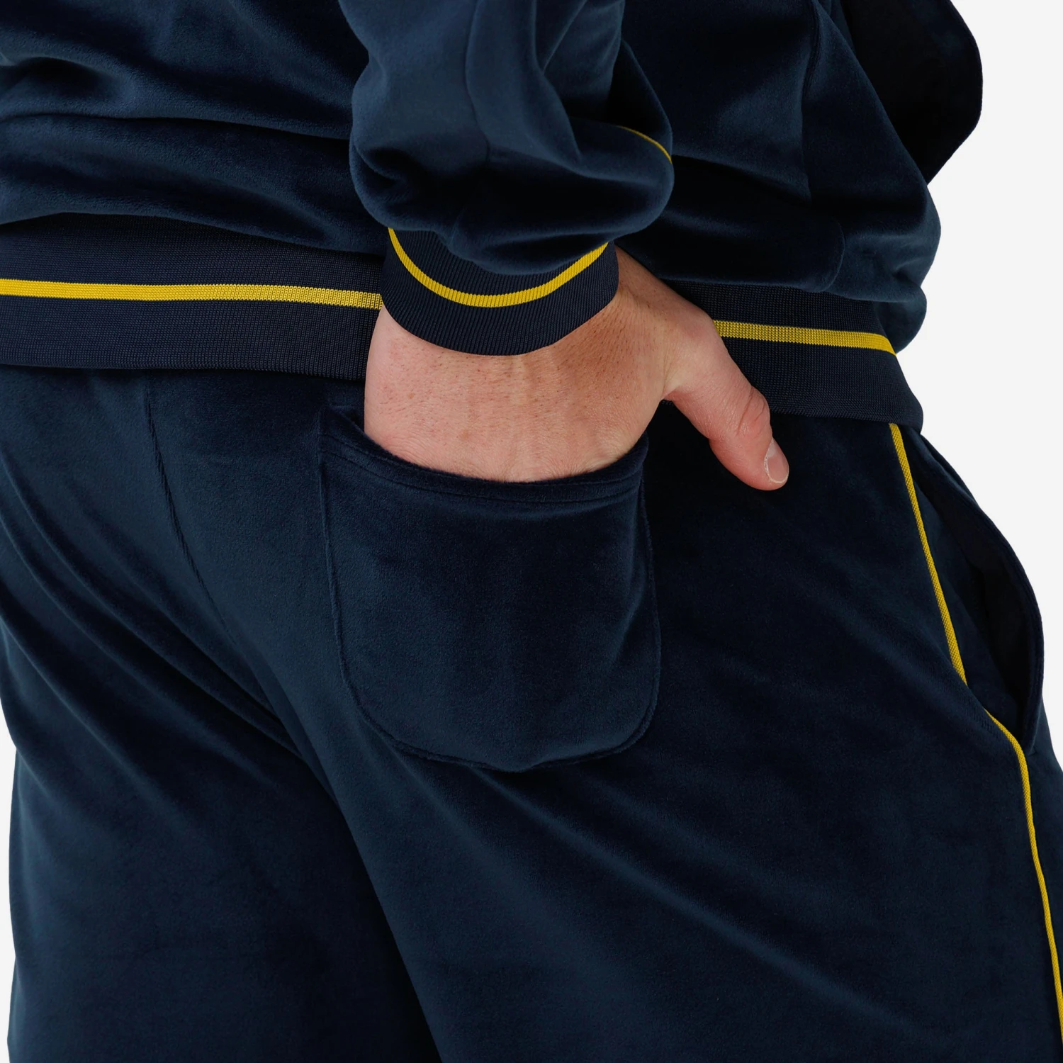 FOCO Michigan Wolverines 2023 Football National Champions Velour Pants 6 FOCO Michigan Wolverines 2023 Football National Champions Velour Pants - Image 4