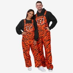 FOCO Cincinnati Bengals Mens Tiger Stripe Thematic Bib Overalls 10 FOCO Cincinnati Bengals Mens Tiger Stripe Thematic Bib Overalls -FOCO Shop PNTNFTHOACIB g3