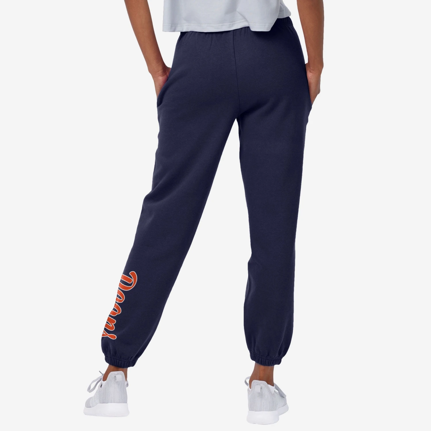 FOCO Chicago Bears Womens Script Wordmark Team Color Sweatpants 4 FOCO Chicago Bears Womens Script Wordmark Team Color Sweatpants - Image 2