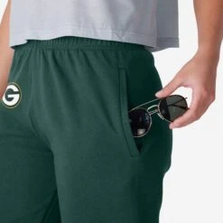 FOCO Green Bay Packers Womens Script Wordmark Team Color Sweatpants 9 FOCO Green Bay Packers Womens Script Wordmark Team Color Sweatpants -FOCO Shop PNTWMNFSWSWTCGP g3