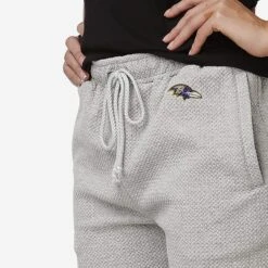 FOCO Baltimore Ravens Womens Gray Woven Joggers 11 FOCO Baltimore Ravens Womens Gray Woven Joggers -FOCO Shop PNTWMNFWOJOGBRV g4