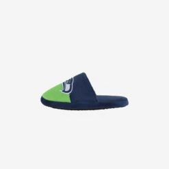 FOCO Seattle Seahawks Youth Team Logo Staycation Slipper