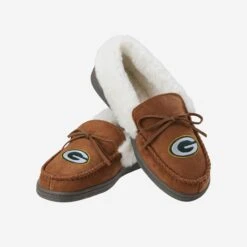 FOCO Green Bay Packers Womens Tan Moccasin Slipper 9 FOCO Green Bay Packers Womens Tan Moccasin Slipper -FOCO Shop SLPWMNFFURCLMOCGP g3 e4acdb75 8a31 4b8f b2fc 38a010ed3e15
