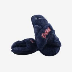 FOCO New England Patriots Womens Script Wordmark Fur Cross Slide -FOCO Shop SLPWMNFWMSFRNP g3