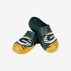 FOCO Green Bay Packers Youth Colorblock Big Logo Clog 9 FOCO Green Bay Packers Youth Colorblock Big Logo Clog -FOCO Shop SNNFCBLMDG816GP g3