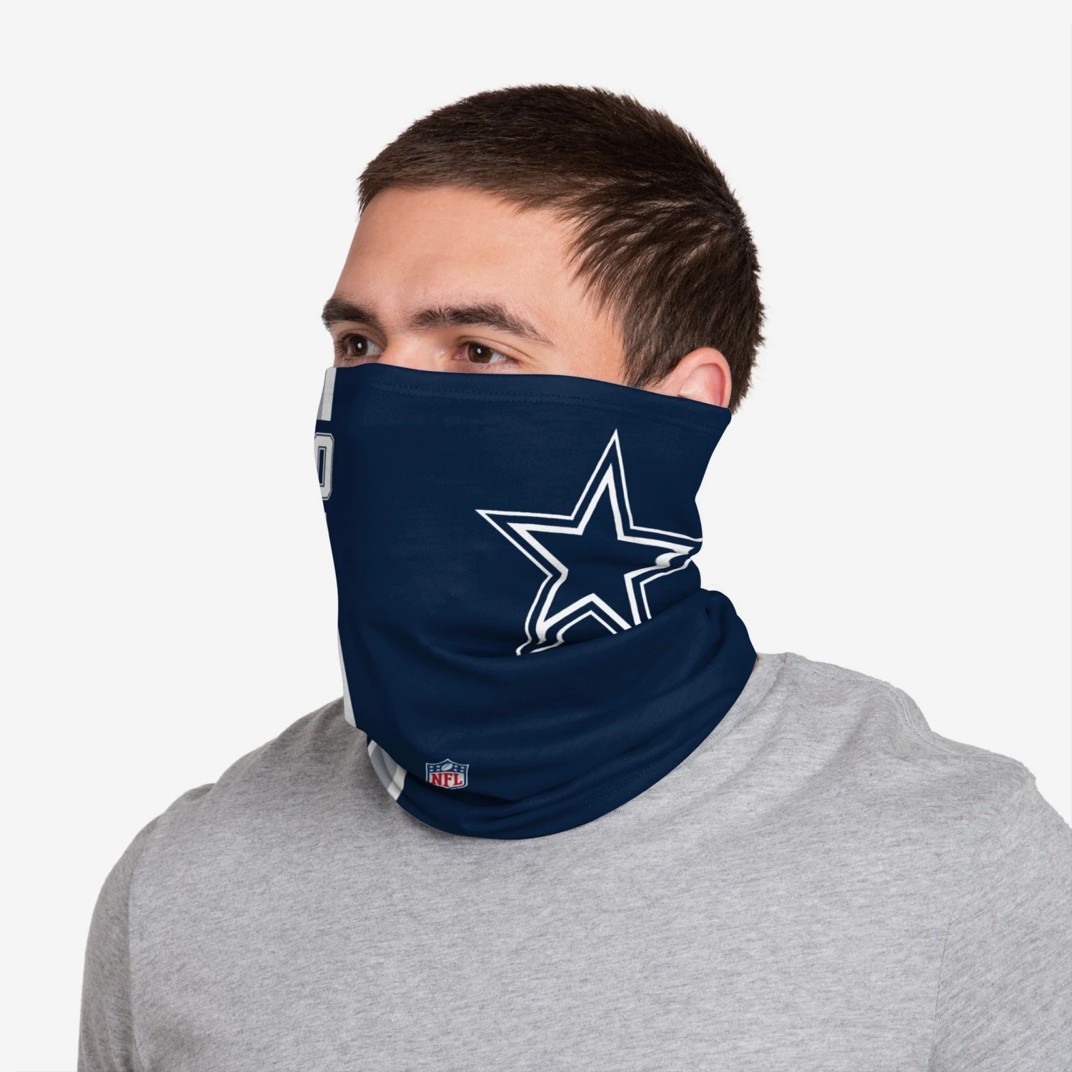 FOCO Demarcus Lawrence Dallas Cowboys On-Field Sideline Logo Gaiter Scarf 4 FOCO Demarcus Lawrence Dallas Cowboys On-Field Sideline Logo Gaiter Scarf - Image 2