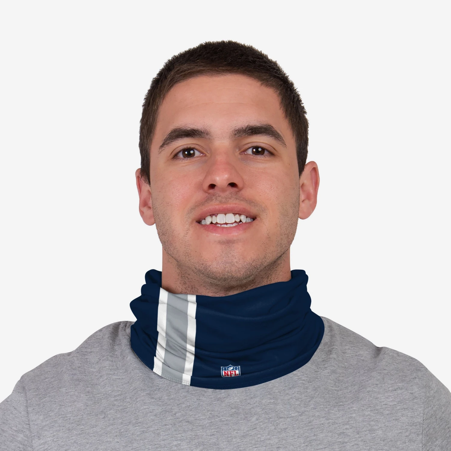 FOCO Demarcus Lawrence Dallas Cowboys On-Field Sideline Logo Gaiter Scarf 5 FOCO Demarcus Lawrence Dallas Cowboys On-Field Sideline Logo Gaiter Scarf - Image 3