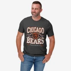 FOCO Chicago Bears Established Banner T-Shirt -FOCO Shop TSMNFESTBN33CB s