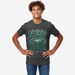 FOCO New York Jets Established Banner T-Shirt 15 FOCO New York Jets Established Banner T-Shirt -FOCO Shop TSMNFESTBN33NJ s